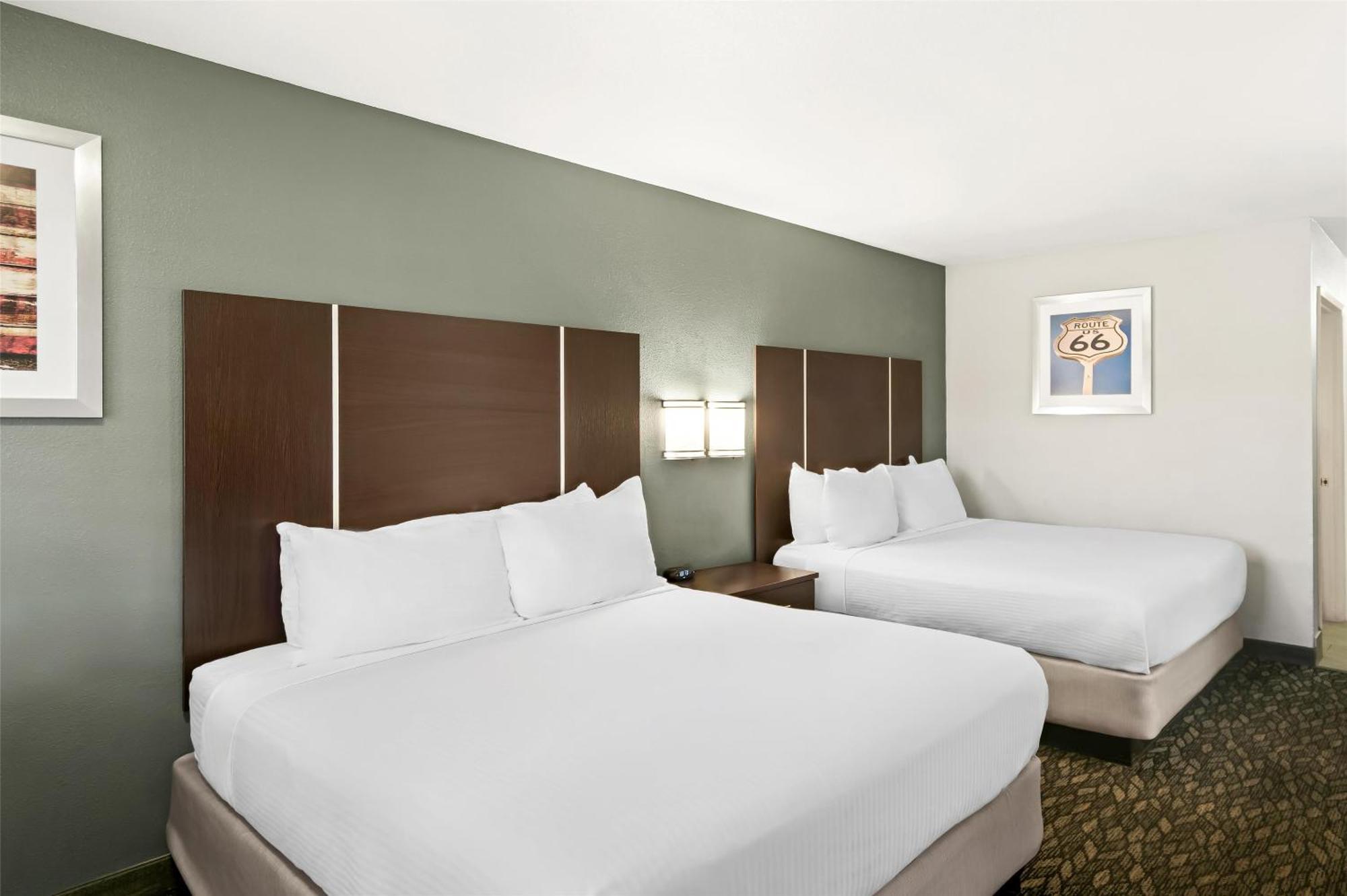 ברסטו Best Western Desert Villa Inn מראה חיצוני תמונה